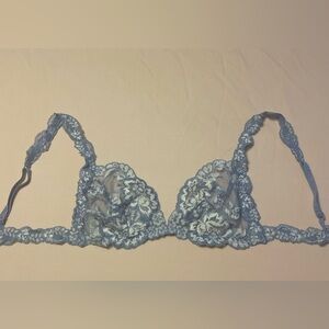 Vintage La Perla Blue lace Floral bralette sz 4 flowers C D 38 bra
